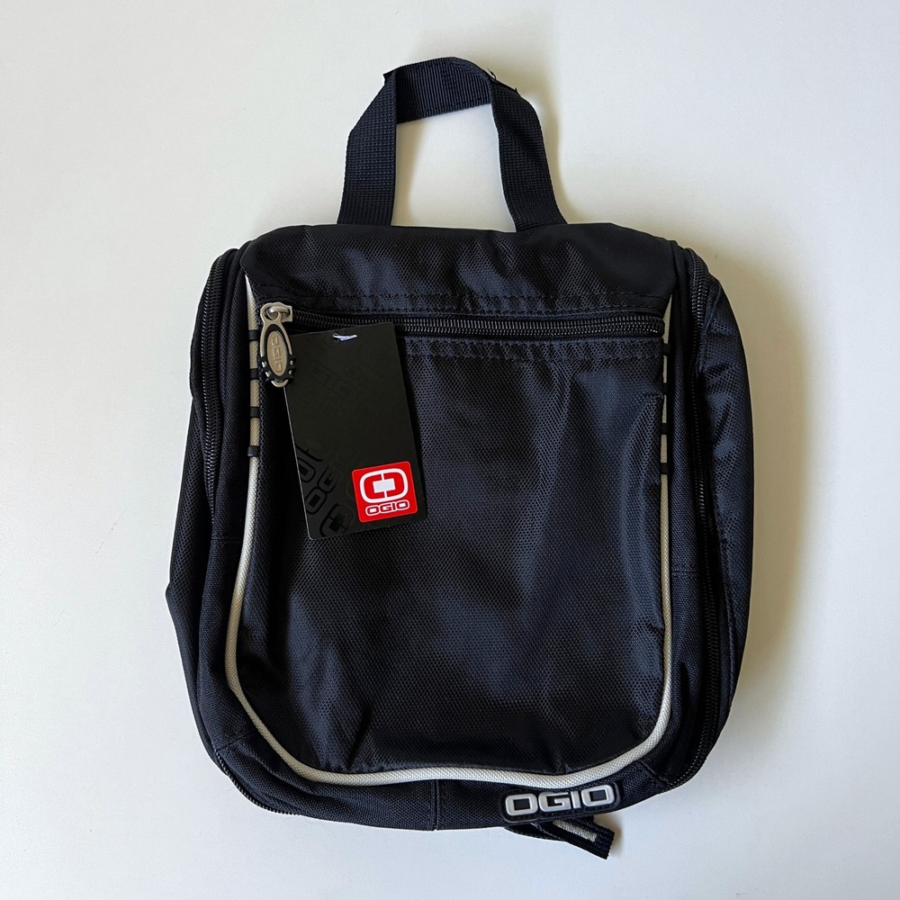OGIO Doppler Hanging Toiletry Bag Dopp Kit Travel Organizer Black NWT